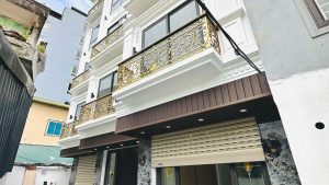 Bán nhà Bát Khối 6 tầng thang máy 45m2