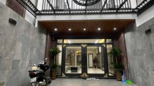 Bán nhà phố cổ Ngọc Lâm 6 tầng thang máy ô tô vào nhà